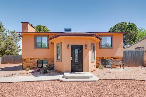 Pet-friendly Page Home w/ Hot Tub, Near Hiking