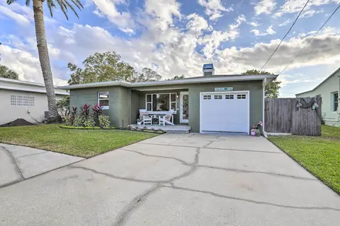 Reddington Beach Oasis w/ Pool, Walk to Ocean!