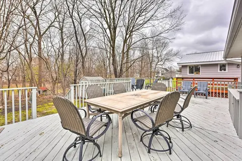Walk to Lake Pepin: Charming Retreat w/ Deck
