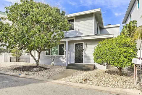 Treasure Island Gem w/ Dock: Walk to Beach
