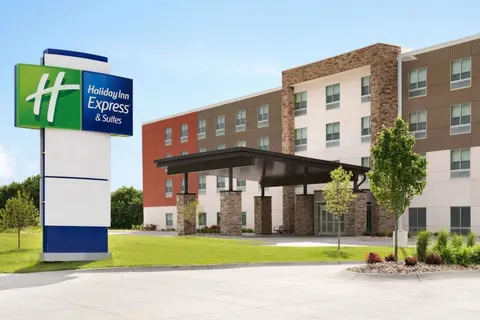 Holiday Inn Express And Suites Anchorage Midtown by IHG