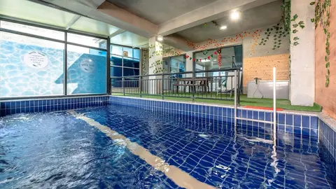 Yeosu Wellstay Pool Villa