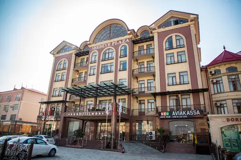 Shedevr Plaza