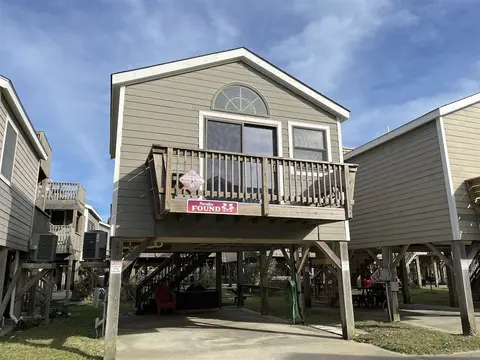 14 Ocean View Cottage Condo by RedAwning