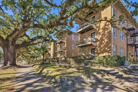 Stunning Alabama Studio ~ 2 Mi to Dtwn Mobile!