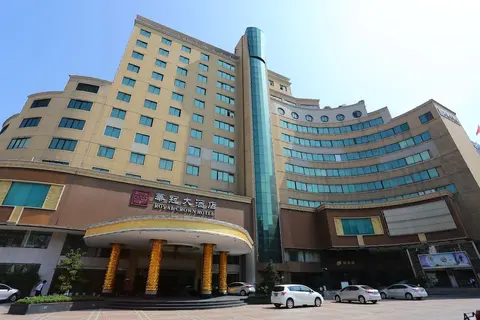 Royal Crown Hotel