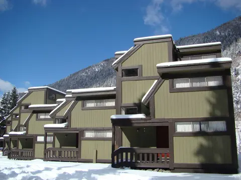 Rio Hondo Condominiums