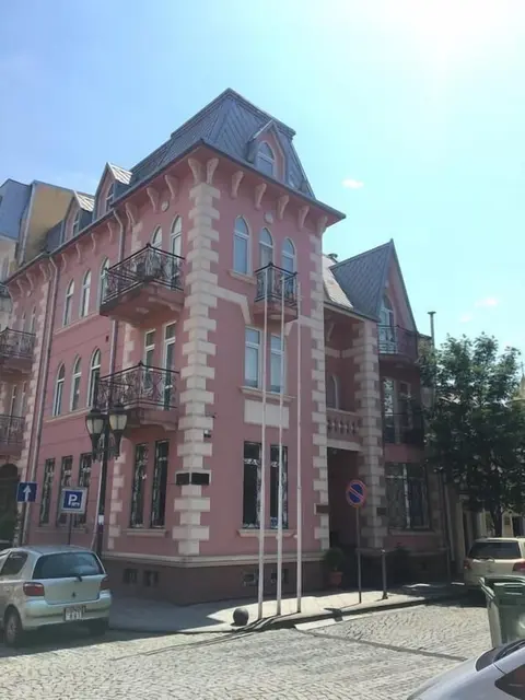 Richeuli Villa