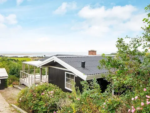 6 Person Holiday Home in Lemvig