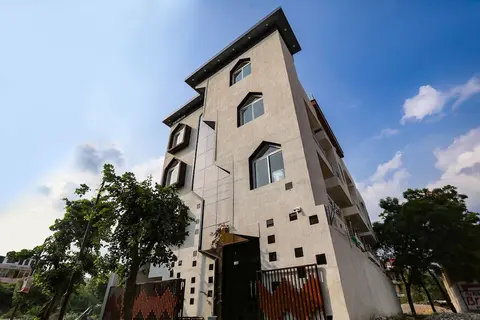 Fabhotel Vasudha