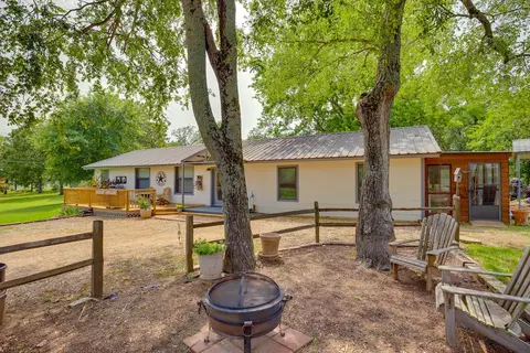 Emory Vacation Rental w/ Lake Fork Boat Access!