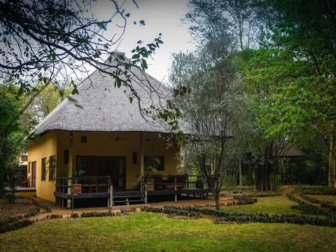 6-person Villa at Kruger Park Entrance