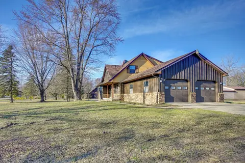 Central Michigan Vacation Rental Near Frankenmuth!