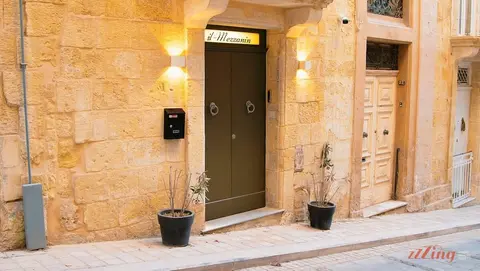 A Unique 400-year-old Modern Maltese Home