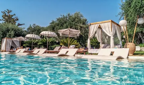Nefeli Hotel
