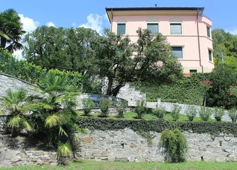 Oleandro 1 Apartment in Mergozzo With Pool