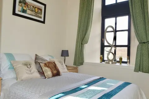 Gorgeous 2 Bedroom Apartment in Converted Church