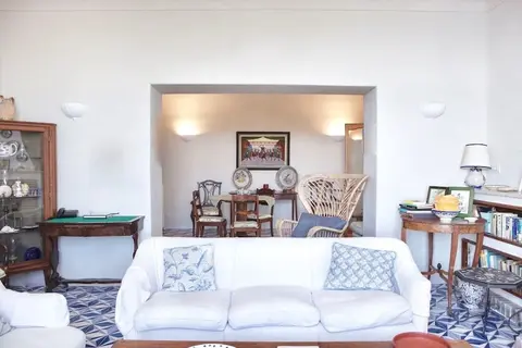 Villa Capri Marina