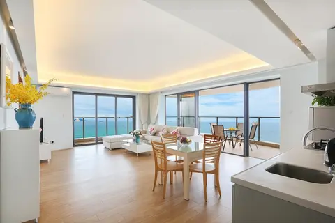 Xi Yue Hai Bin Holiday Hotel