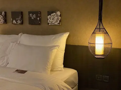 Dua Hotel & Restaurant