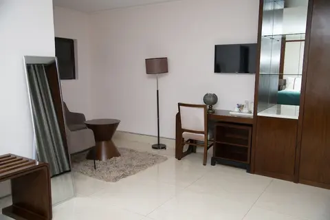 Fabhotel Ocean Pearl