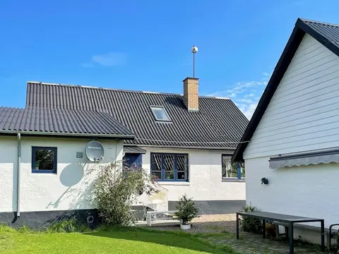 6 Person Holiday Home in Aakirkeby