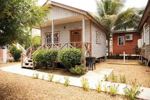 Hummingbird Estate Cabanas