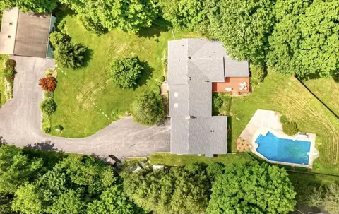 HV Spacious Retreat w Pool No Cleaning Fee