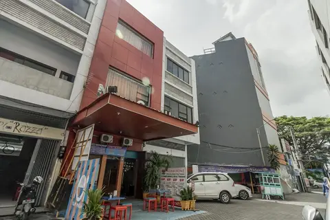 RedDoorz @ Jalan Hertasning