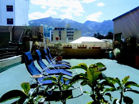 Jhomana Guesthouse