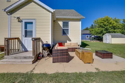 Sturgis Apt: 1 Mi to Sturgis Motorcycle Rally!