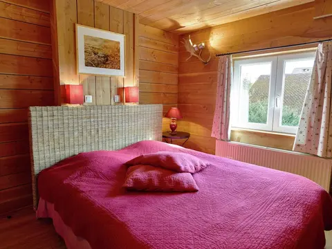 Luxurious Holiday Home in Stoumont With Pool & Bar