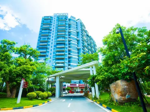 Sanya Linglong Lulushun Hotel