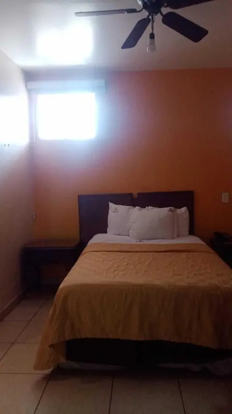 Hotel Tapatio