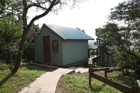 Buccaneers Backpackers