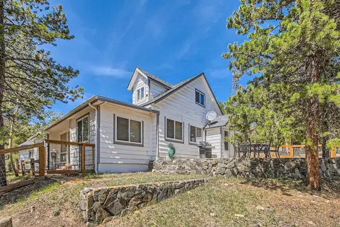 Golden Gate Getaway 4 Bedroom Home by RedAwning