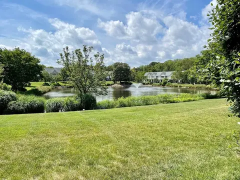 Spring Lake 750