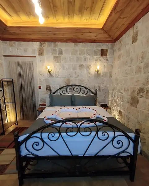 Yamak Stone House
