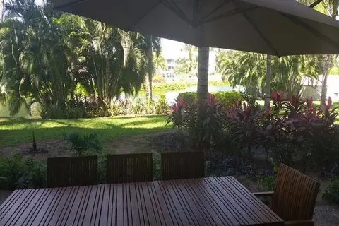 Mayan Lakes 103