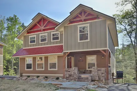 Movie DiveInn - Four Bedroom Chalet