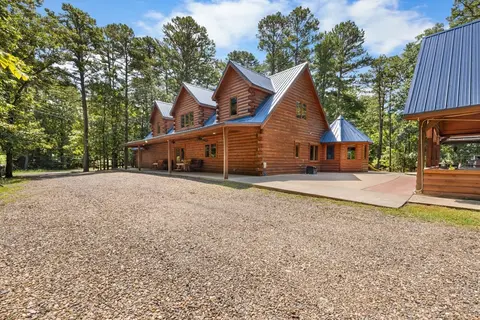 Blue Bass Lodge Pine Getaway With Hot Tub Fire