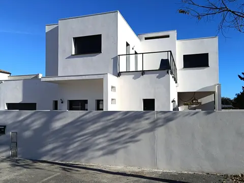 Villa With Private Swimming Pool