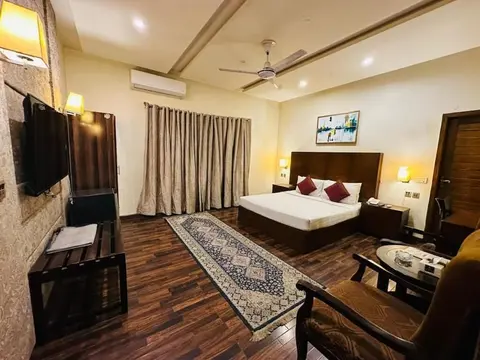 Sheltons Rezidor Lahore