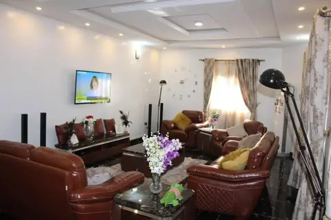 Captivating 4-bed House in Lagos