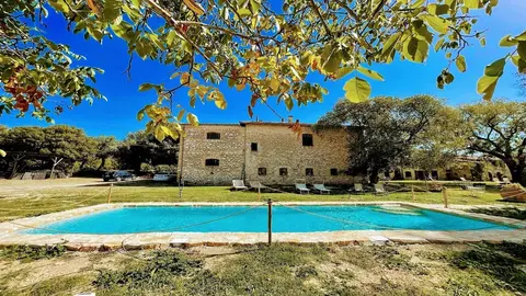 Biofarm in Spoleto With Swimming Pool