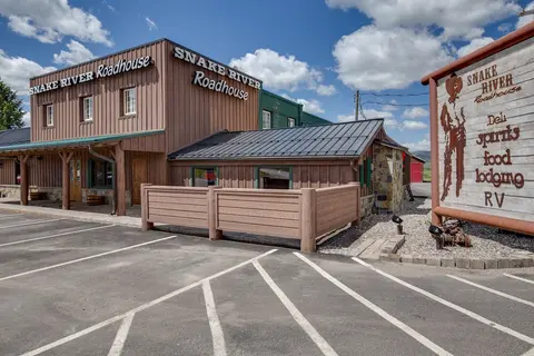 Snake River Roadhouse #3 Cutty's