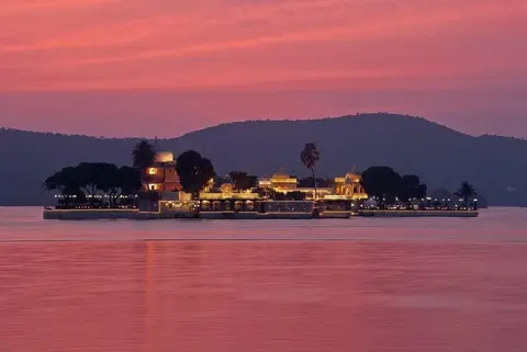 Jagmandir Island Palace