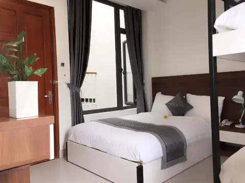 Pao Jin Poon Beach Front Villa