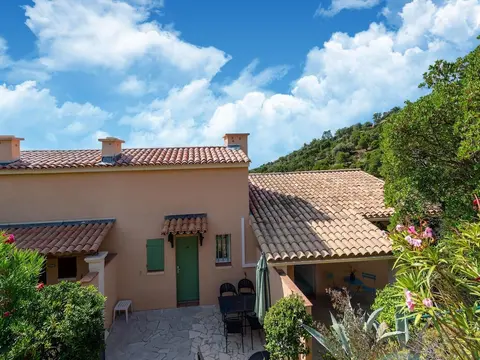 Apartment Near Saint Tropez Beach