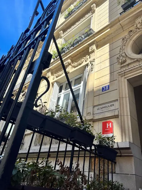 Hôtel Le Paris Singulier